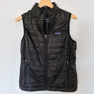 Patagonia Nano Puff Vest in black, size women’s S